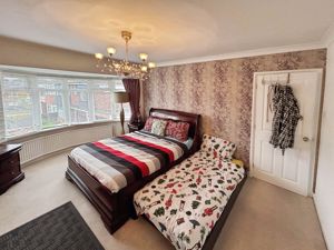 Photo 14- click for photo gallery